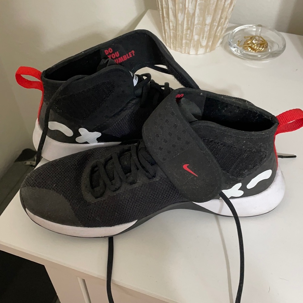 Nike limited edition RUMBLE trainers